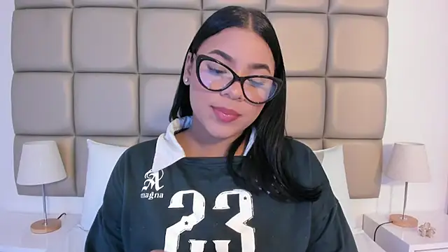 Snapshot of lilly_williamss chatting on 14, 5, 2026 lilly williamss online show from 14, 5, 2026