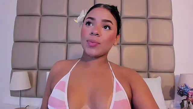 Snapshot of lilly_williamss chatting on 15, 5, 2026 lilly williamss online show from 15, 5, 2026