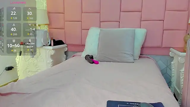 SelenaMiel online show from 28, 4, 2026