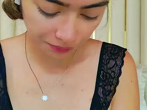 Snapshot of AnnieDesire chatting on 28, 4, 2026 AnnieDesire online show from 28, 4, 2026
