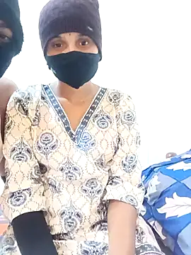 Snapshot of Telugucouple1431 chatting on 31, 3, 2026 Telugucouple1431 online show from 31, 3, 2026