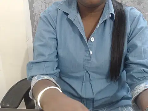 Naughty Sana online show from 13, 4, 2026