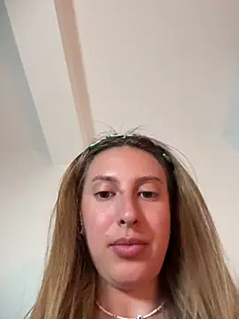 EvaRyen  online show from 3, 6, 2026