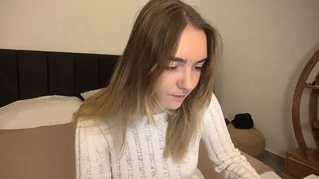 RoxyWet online show from 7, 4, 2026