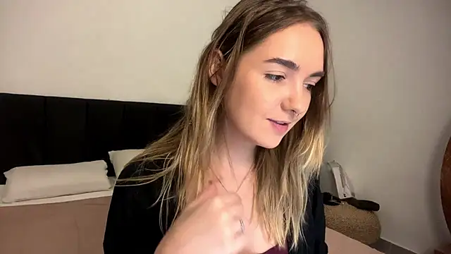 RoxyWet online show from 17, 4, 2026