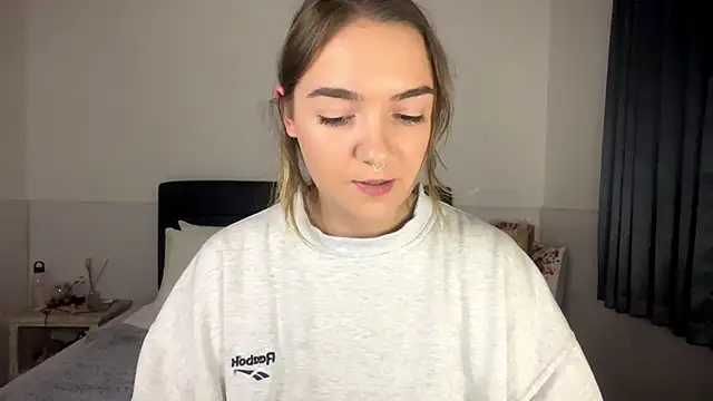 RoxyWet online show from 24, 7, 2026