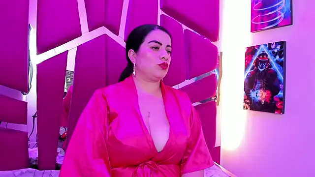 Emilyy Moon  online show from 5, 6, 2026