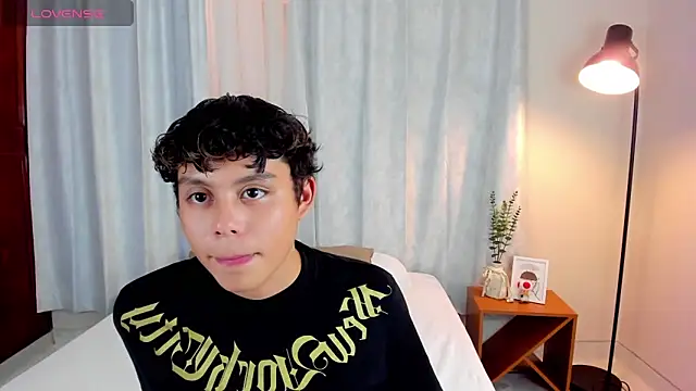 Snapshot of chico_medusa chatting on 20, 5, 2026 chico medusa online show from 20, 5, 2026
