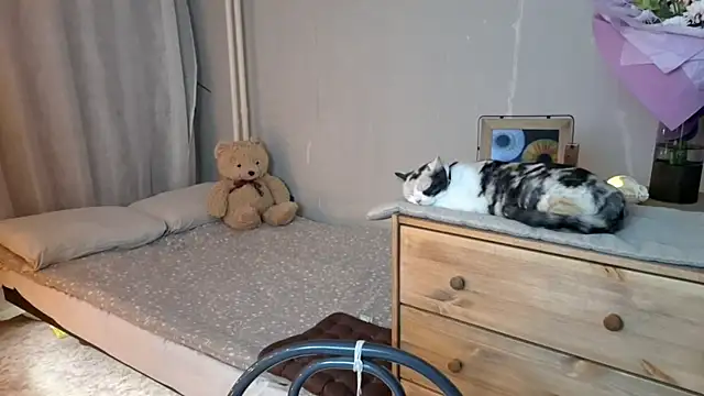 MiaTemptress online show from 22, 4, 2026