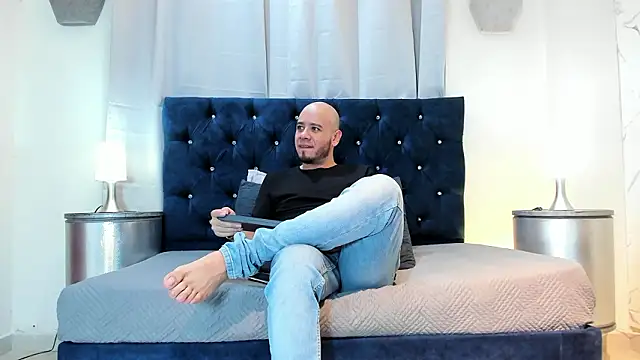 Meduleo  online show from 23, 3, 2026