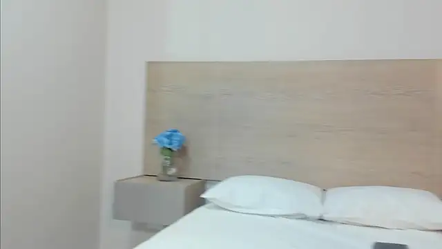 isabellathomass online show from 16, 3, 2026