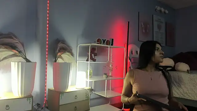 Rachel Wren online show from 29, 6, 2026