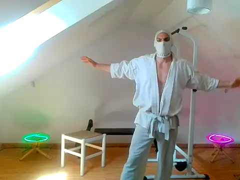 NinjaLaser online show from 29, 4, 2026