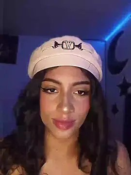 KattyBerryX online show from 9, 7, 2026