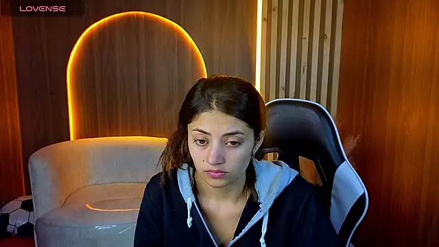 Lia queen tx online show from 22, 7, 2026