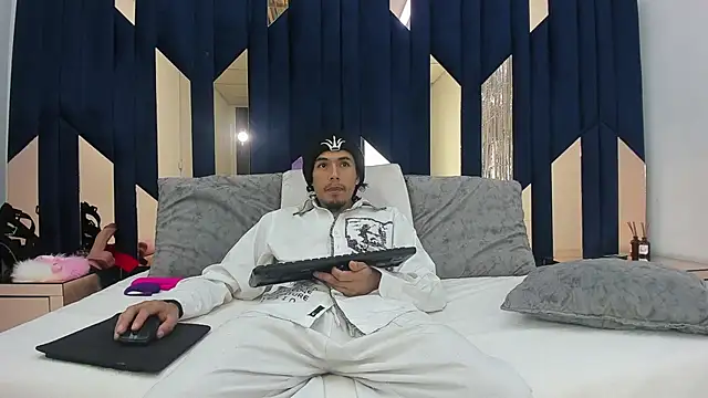 Snapshot of KikyoAndDrey chatting on 3, 5, 2026 KikyoAndDrey online show from 3, 5, 2026