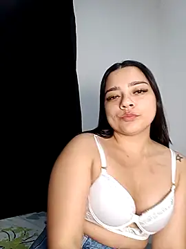 Snapshot of Naomi_Fields chatting on 15, 3, 2026 Naomi Fields online show from 15, 3, 2026