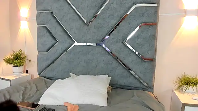 DanielaCruz-1 online show from 11, 4, 2026