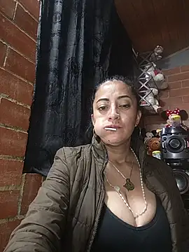 Snapshot of Alexandrina chatting on 5, 7, 2026 Alexandrina online show from 5, 7, 2026