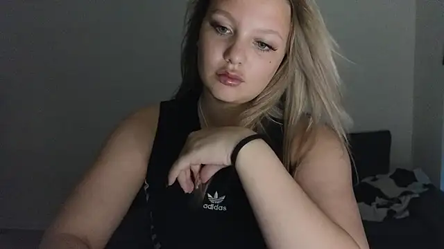 bettyloveu online show from 28, 7, 2026