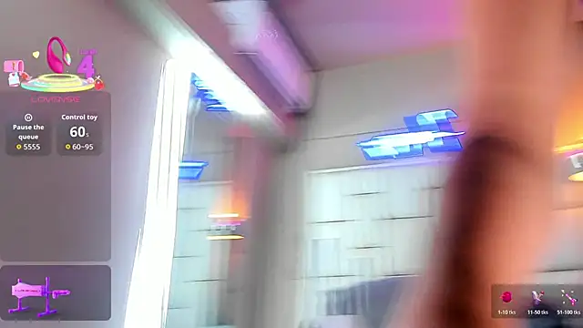 MiaCamille  online show from 21, 4, 2026