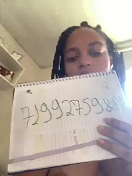 Snapshot of Mayacandy00 chatting on 18, 3, 2026 Mayacandy00 online show from 18, 3, 2026