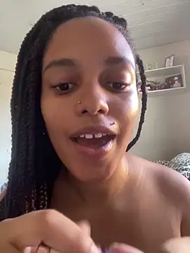 Snapshot of Mayacandy00 chatting on 20, 3, 2026 Mayacandy00 online show from 20, 3, 2026