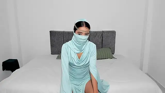 Zahra Bashir online show from 18, 3, 2026