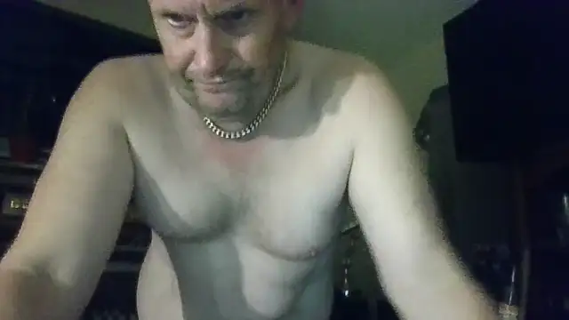 strokingjoe14585 online show from 18, 4, 2026