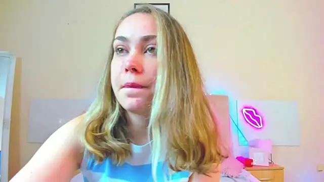 MelanieCuty online show from 5, 5, 2026
