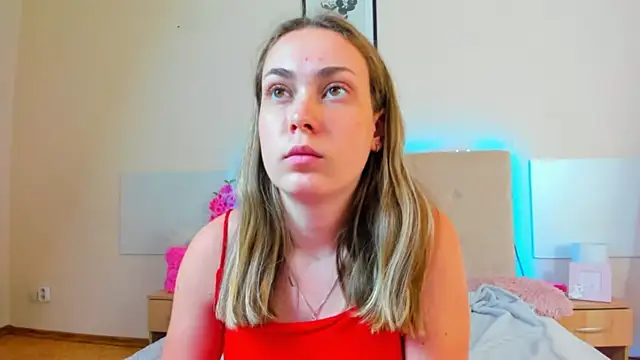 Snapshot of MelanieCuty chatting on 26, 6, 2026 MelanieCuty online show from 26, 6, 2026