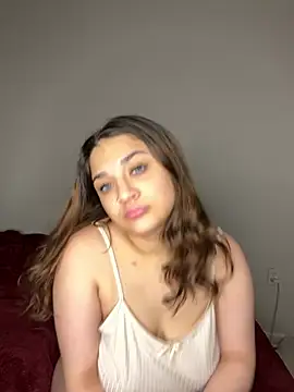 treasurebabii online show from 23, 4, 2026