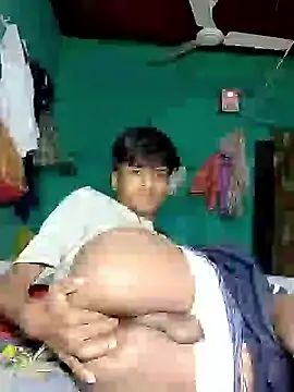 Snapshot of pandey_ji_ka_beta_hu chatting on 2, 4, 2026 pandey ji ka beta hu online show from 2, 4, 2026