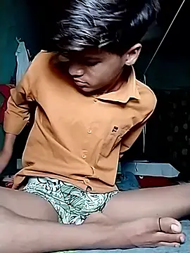 Snapshot of pandey_ji_ka_beta_hu chatting on 2, 4, 2026 pandey ji ka beta hu online show from 2, 4, 2026