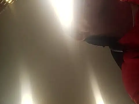 Snapshot of yourMasterisBored chatting on 29, 5, 2026 yourMasterisBored online show from 29, 5, 2026