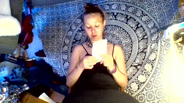 Ambionce online show from 11, 5, 2026
