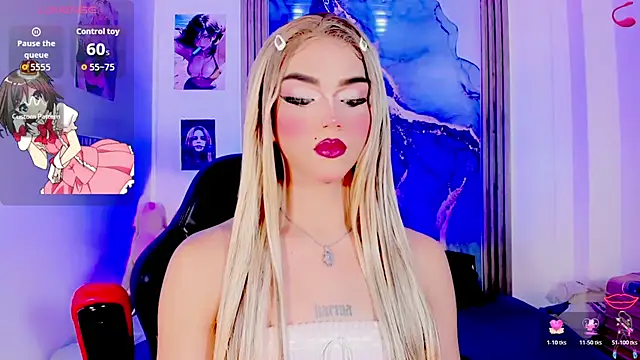 Snapshot of blonde_queen- chatting on 7, 7, 2026 blonde queen- online show from 7, 7, 2026