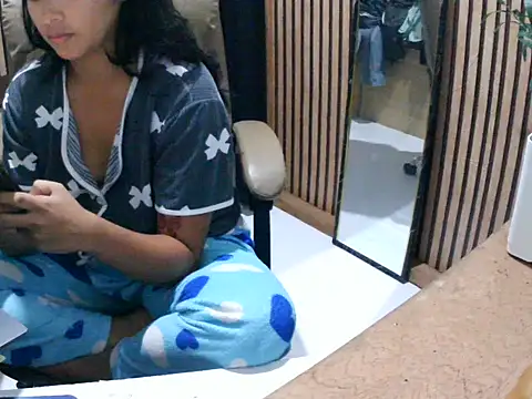 Snapshot of spicyren chatting on 22, 3, 2026 spicyren online show from 22, 3, 2026