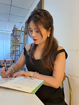 Snapshot of Xiaoxiao-y chatting on 22, 5, 2026 Xiaoxiao-y online show from 22, 5, 2026
