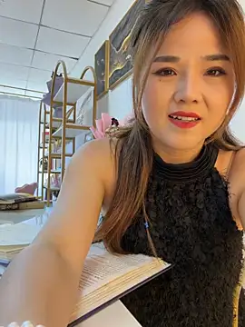 Snapshot of Xiaoxiao-y chatting on 10, 6, 2026 Xiaoxiao-y online show from 10, 6, 2026