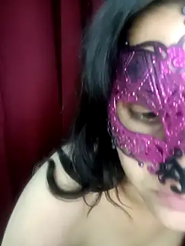 Hottymahi7 online show from 22, 4, 2026