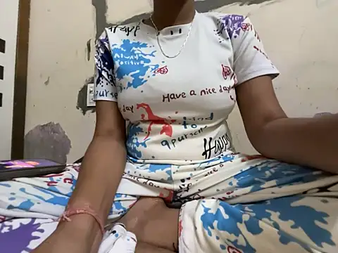 Noor Sexy02 online show from 16, 5, 2026