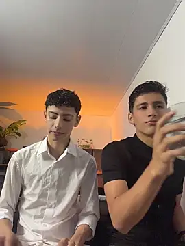 Snapshot of SebastianReed_ chatting on 20, 4, 2026 SebastianReed online show from 20, 4, 2026