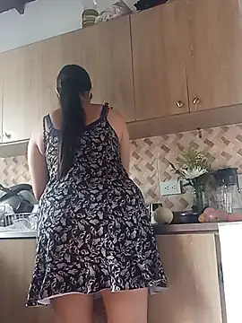 annie yin1 online show from 16, 3, 2026