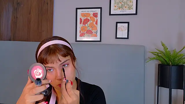 HelenaFoumier online show from 31, 3, 2026