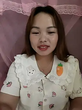 Snapshot of Mina_xYx chatting on 15, 6, 2026 Mina xYx online show from 15, 6, 2026