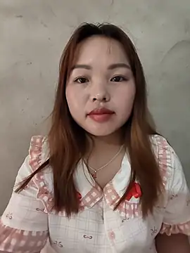 Snapshot of Mina_xYx chatting on 17, 6, 2026 Mina xYx online show from 17, 6, 2026