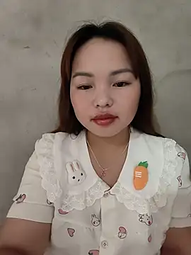 Snapshot of Mina_xYx chatting on 6, 7, 2026 Mina xYx online show from 6, 7, 2026