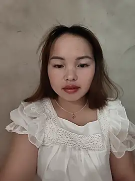 Snapshot of Mina_xYx chatting on 24, 7, 2026 Mina xYx online show from 24, 7, 2026