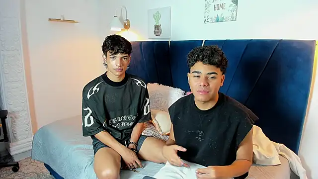 Enzo love18 online show from 29, 5, 2026